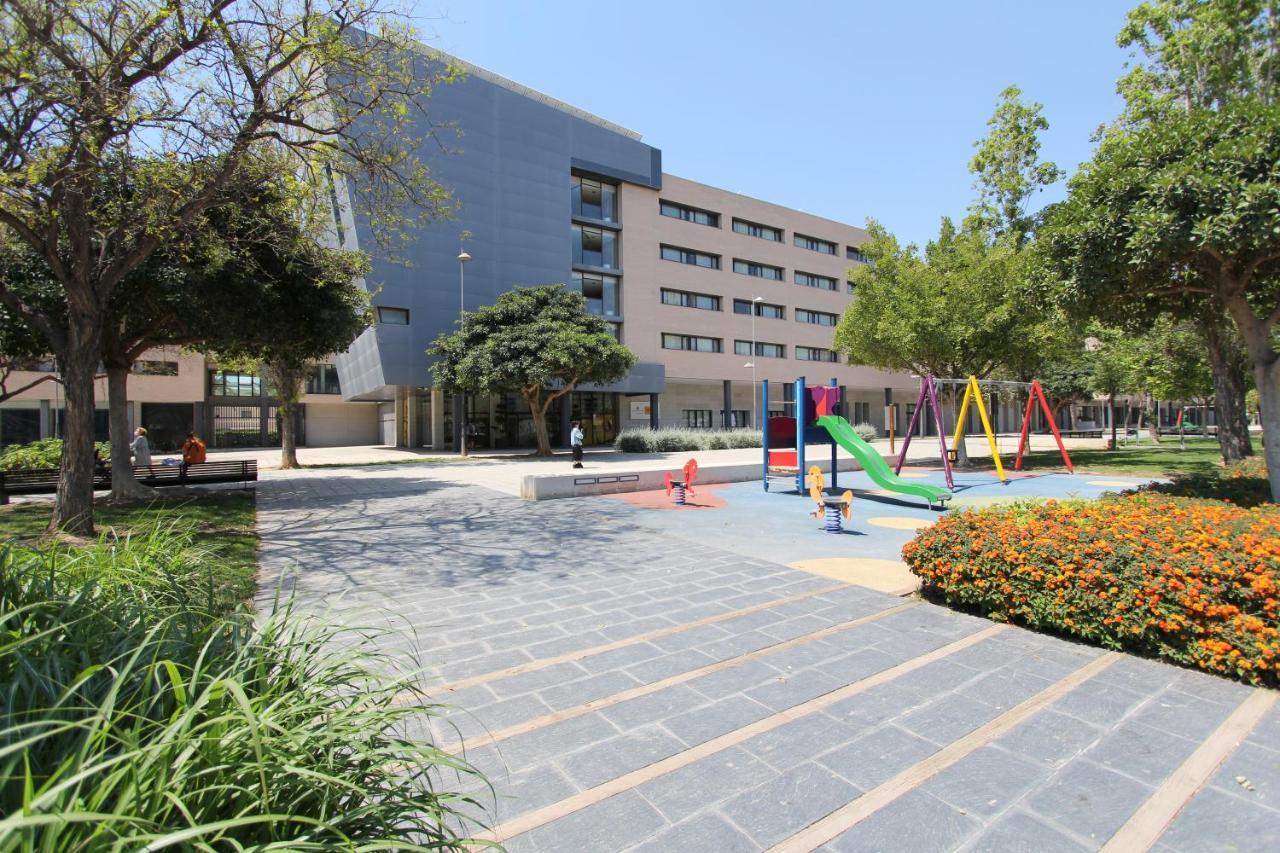 Villa Alojamiento Y Congresos - Villa Universitaria San Vicente Raspeig Εξωτερικό φωτογραφία