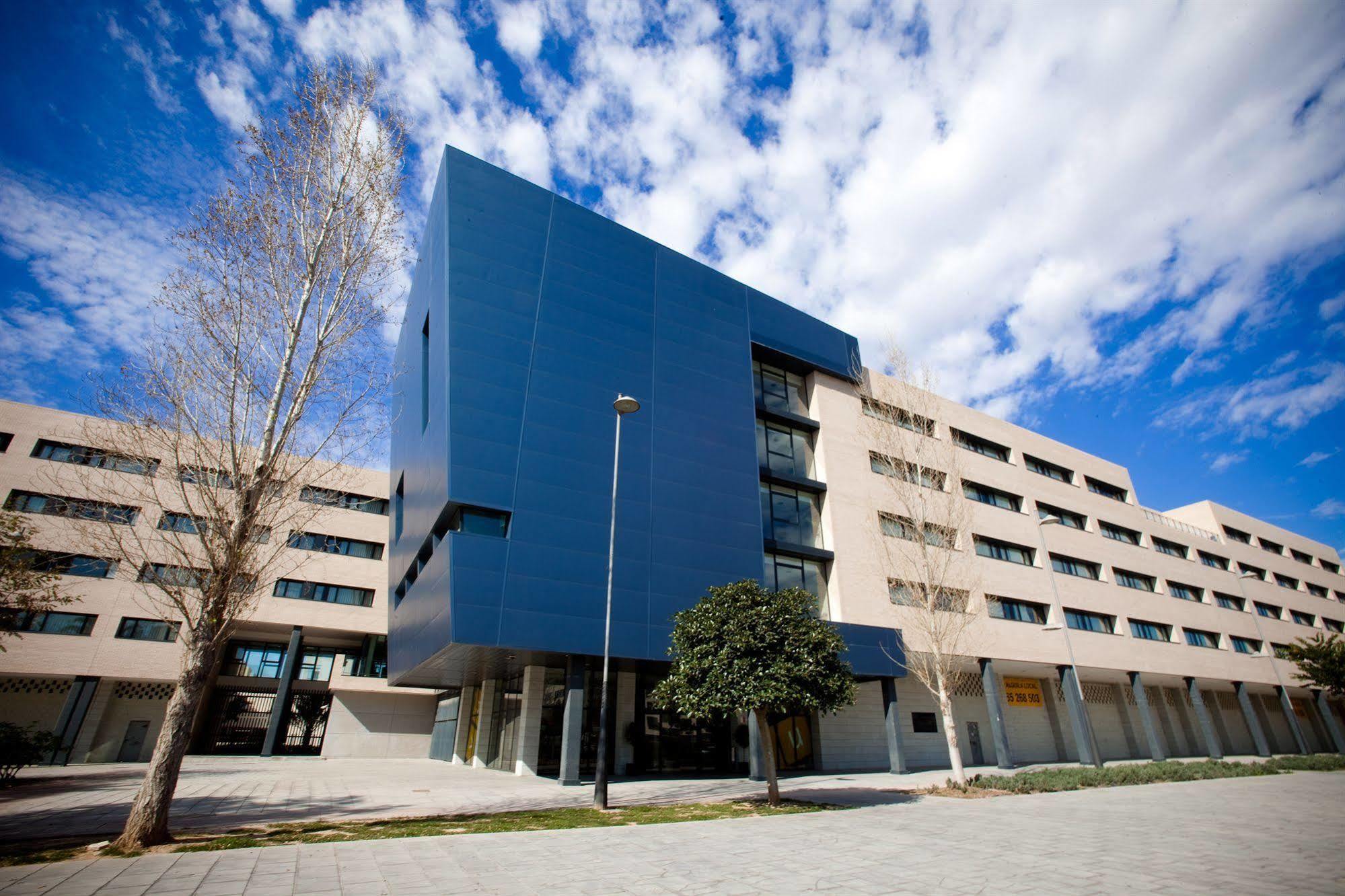 Villa Alojamiento Y Congresos - Villa Universitaria San Vicente Raspeig Εξωτερικό φωτογραφία